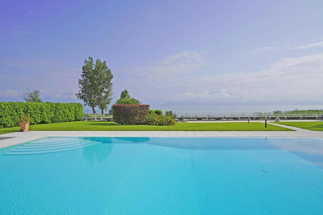 Il Porticciolo P1-12 By Wonderful Italy Apartment ซีร์มิโอเน ภายนอก รูปภาพ